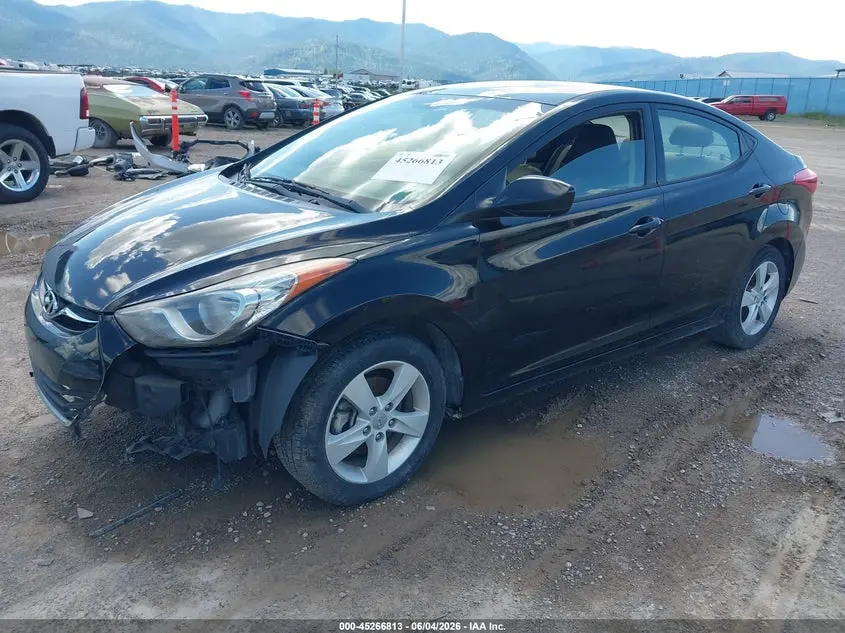 2013 HYUNDAI ELANTRA GLS