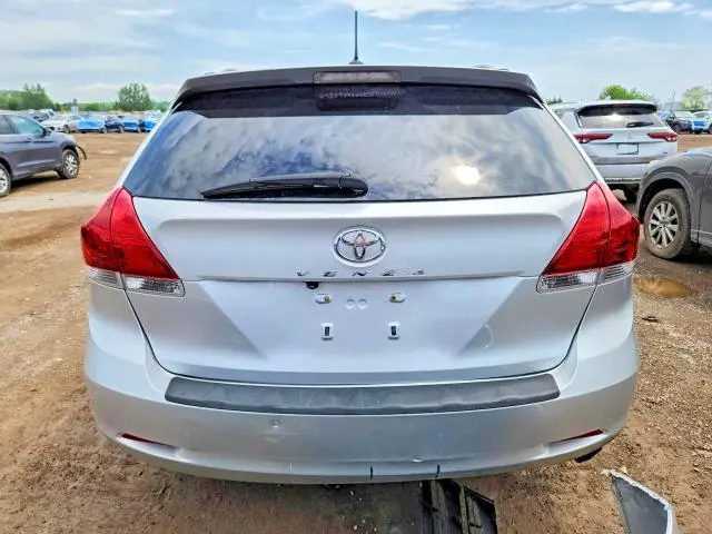 2013 TOYOTA VENZA LE  