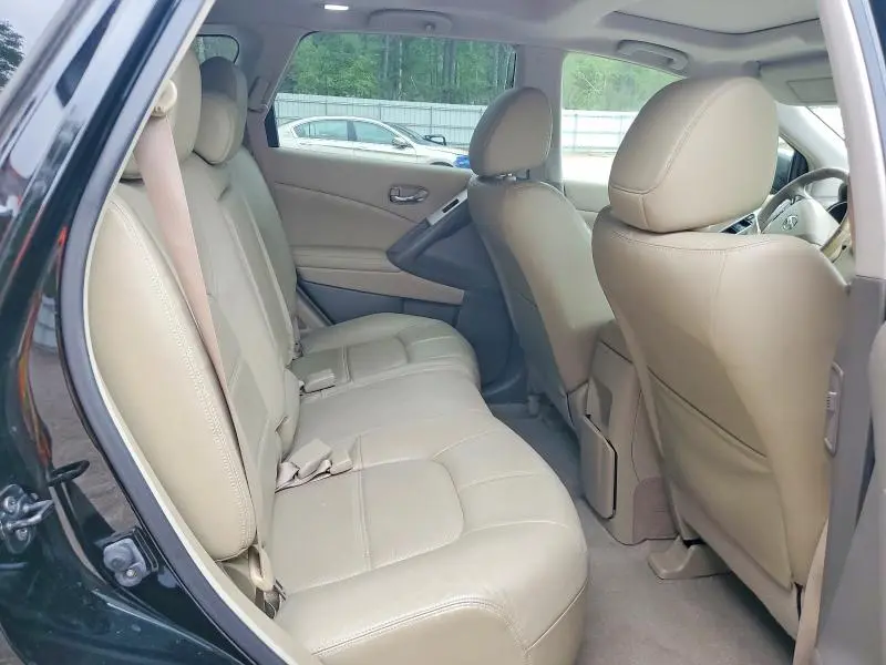 2013 NISSAN MURANO S  