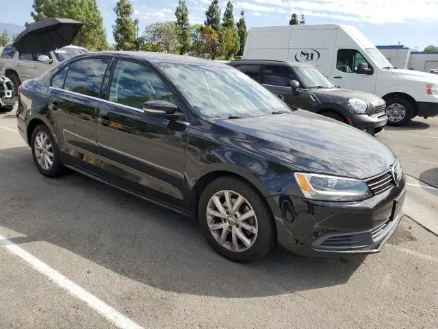 2014 VOLKSWAGEN JETTA SE  