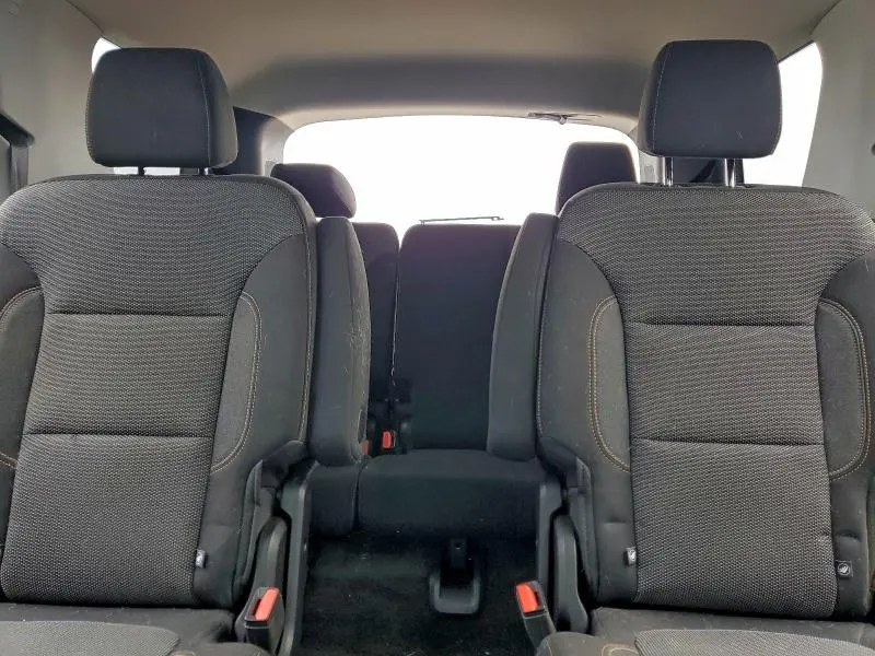 2019 CHEVROLET TRAVERSE LT  