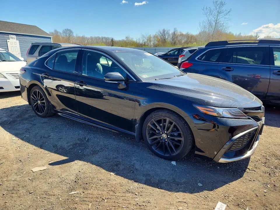 2023 TOYOTA CAMRY XSE  