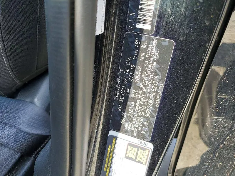 2024 KIA FORTE LX  