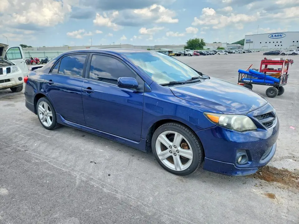 2013 TOYOTA COROLLA S  