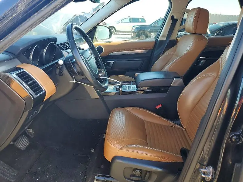 2017 LAND ROVER DISCOVERY FIRST EDITION  