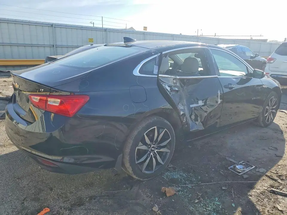2017 CHEVROLET MALIBU LT  