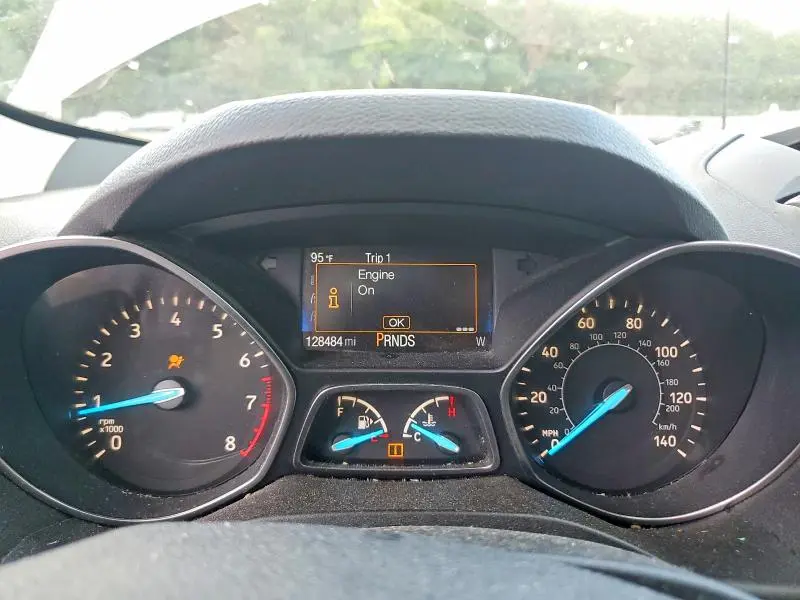 2017 FORD ESCAPE S  