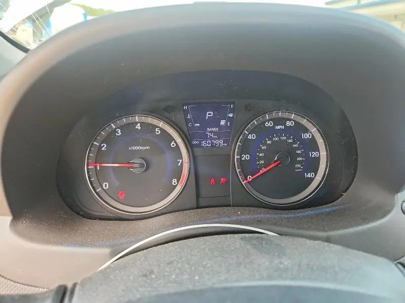 2012 HYUNDAI ACCENT GLS  