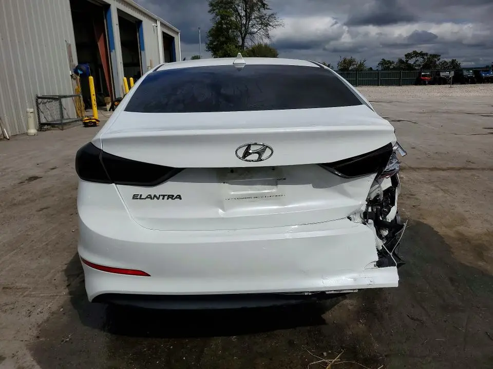 2018 HYUNDAI ELANTRA SEL  