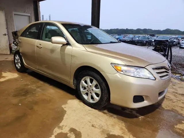 2011 TOYOTA CAMRY BASE  