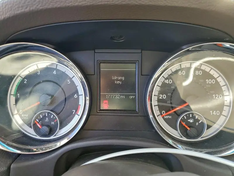 2012 DODGE DURANGO SXT  