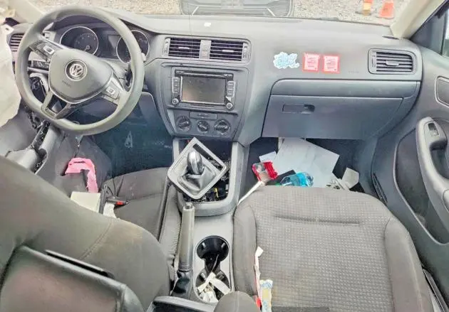 2015 VOLKSWAGEN JETTA BASE  