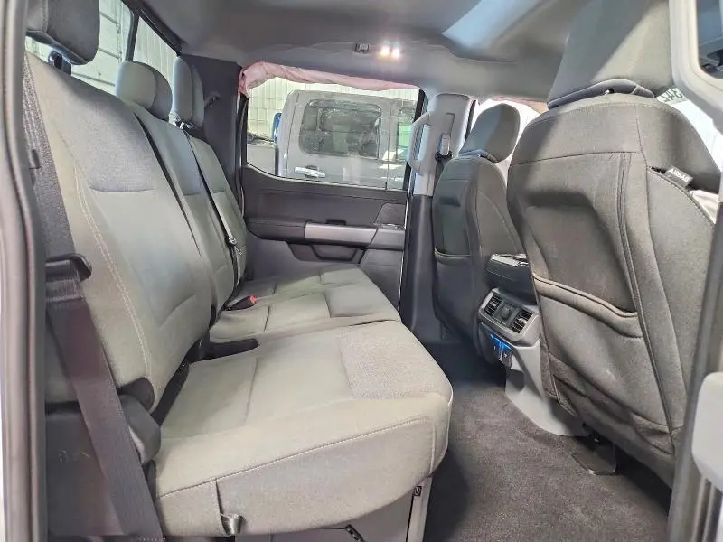 2025 FORD F150 XLT  