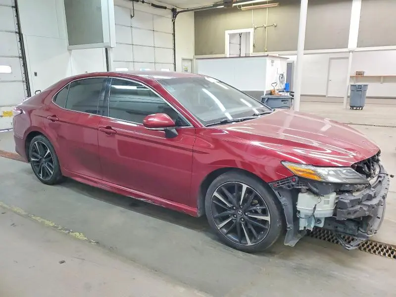 2018 TOYOTA CAMRY XSE  