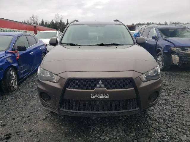 2013 MITSUBISHI OUTLANDER ES  