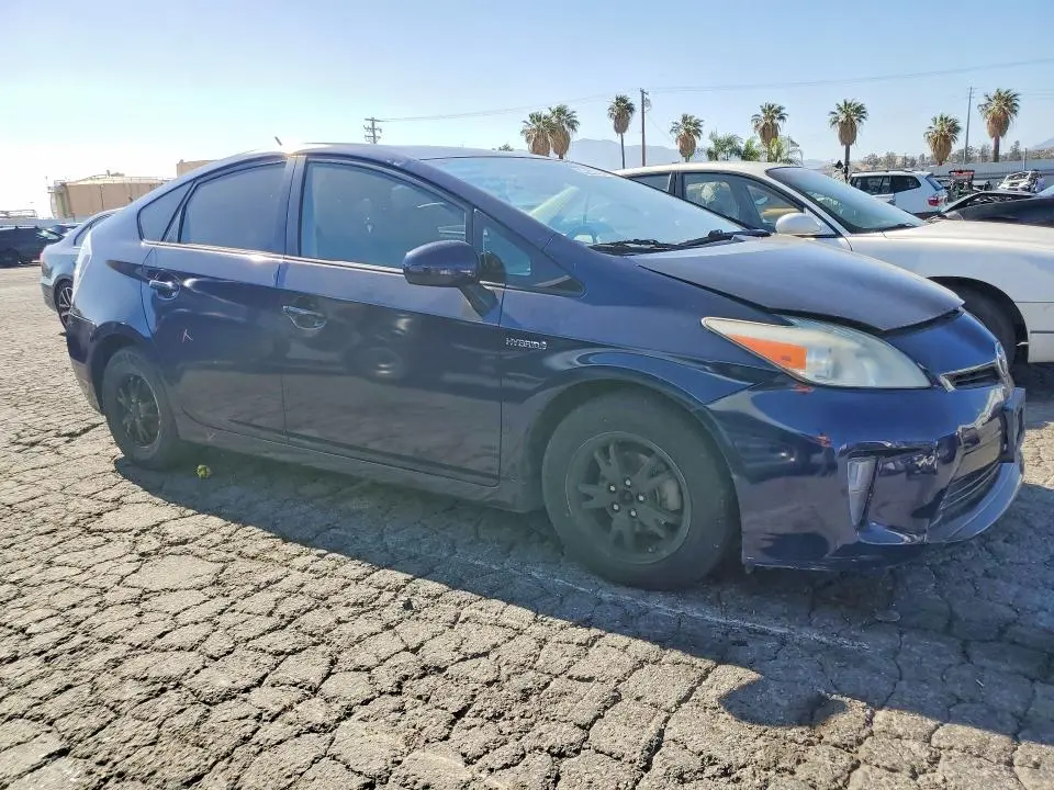 2012 TOYOTA PRIUS TWO  