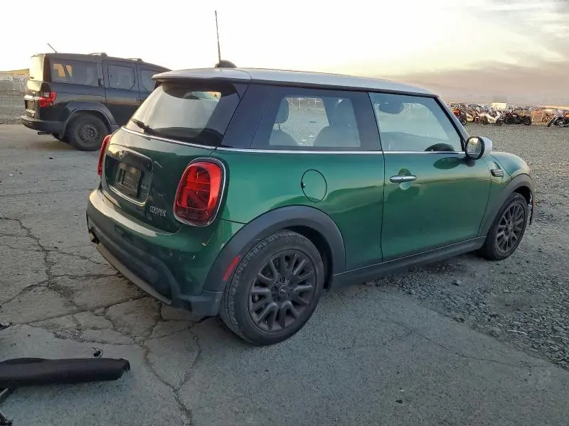 2023 MINI COOPER   