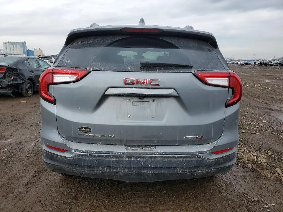 2024 GMC TERRAIN AT4  