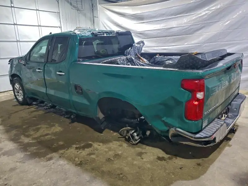 2025 CHEVROLET SILVERADO K1500 LT  