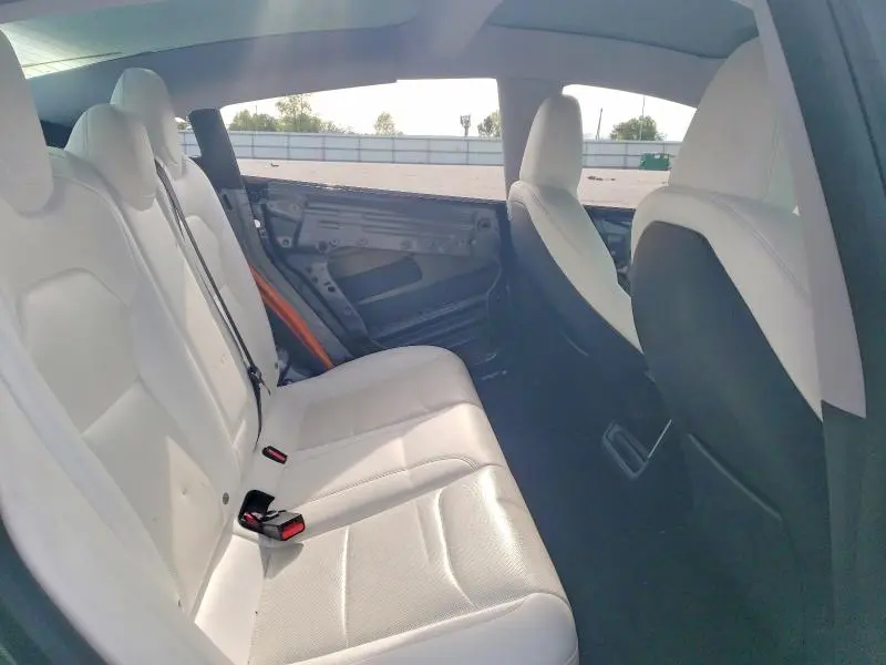 2026 TESLA MODEL 3   