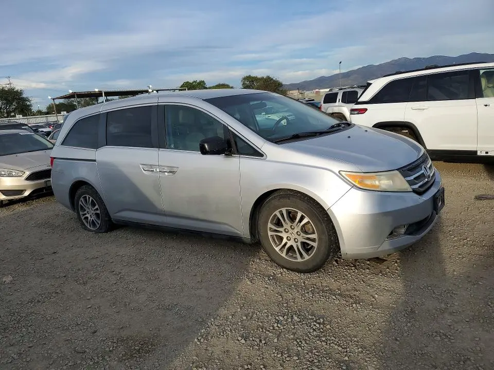2011 HONDA ODYSSEY EX  