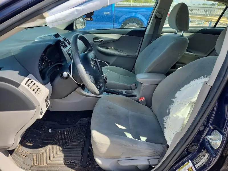 2012 TOYOTA COROLLA LE  
