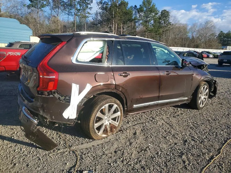 2018 VOLVO XC90 T6  