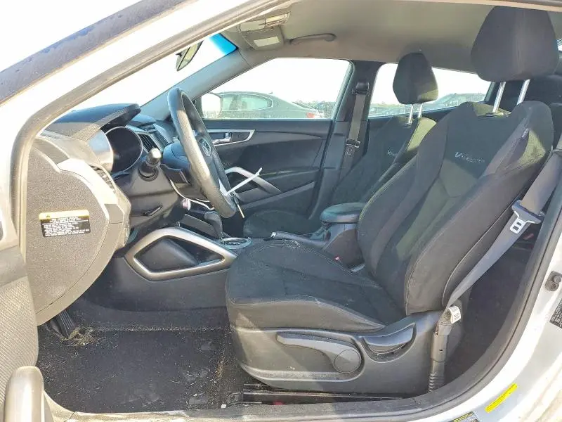 2016 HYUNDAI VELOSTER BASE  
