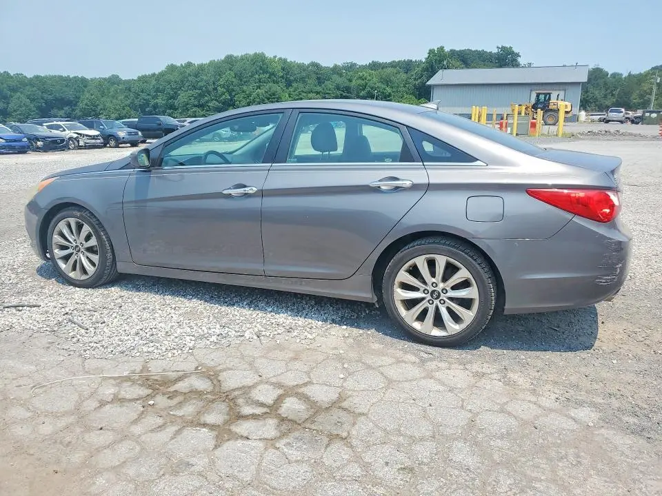 2011 HYUNDAI SONATA SE  