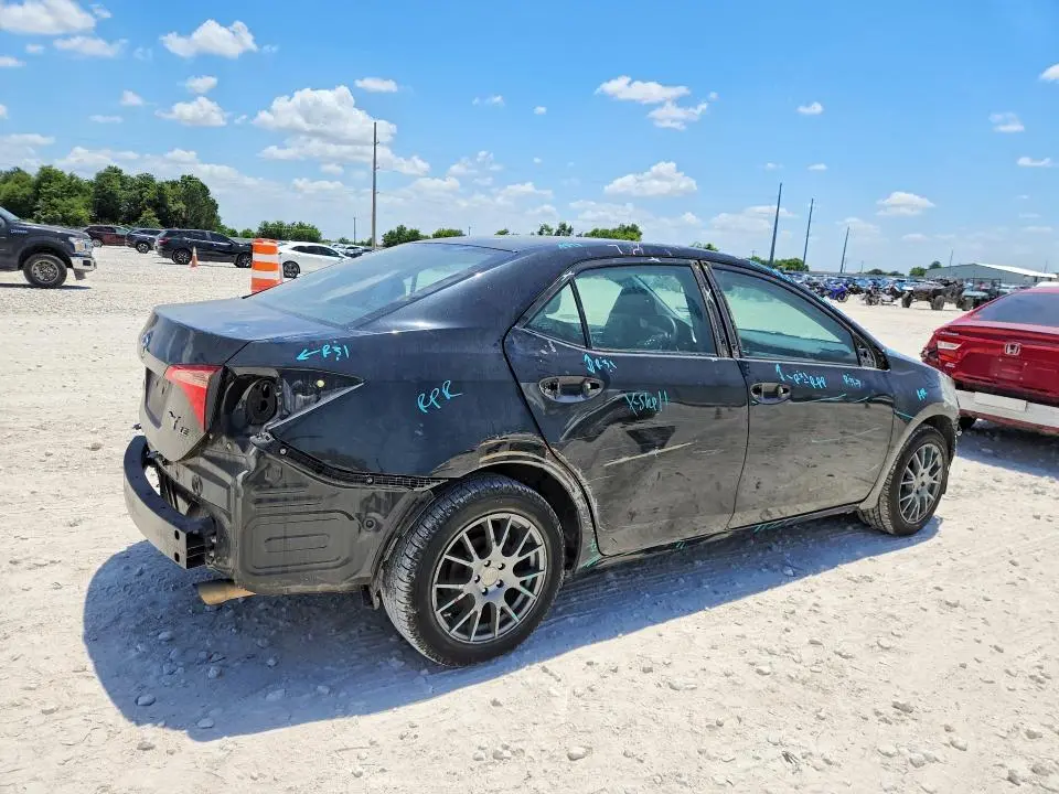 2019 TOYOTA COROLLA LE  