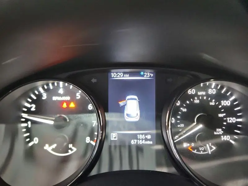 2017 NISSAN ROGUE SPORT S  