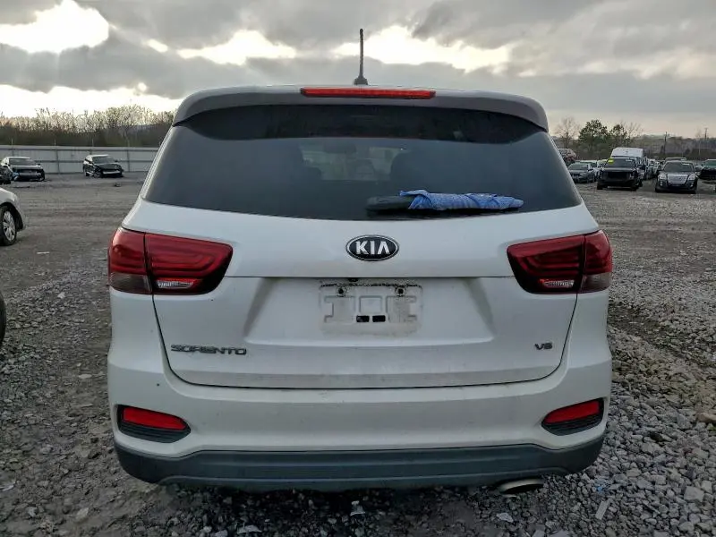 2019 KIA SORENTO LX  