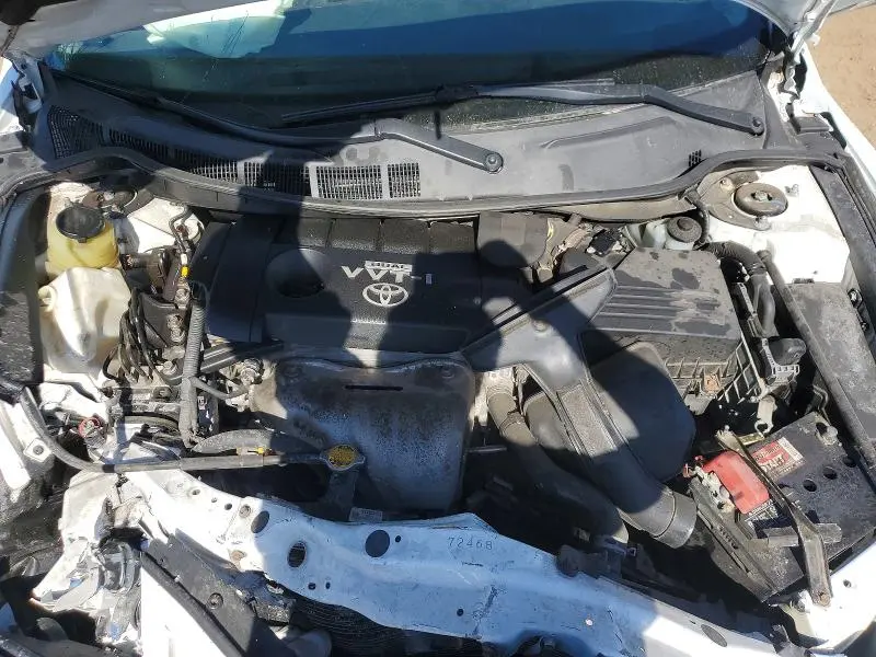2010 TOYOTA CAMRY SE  