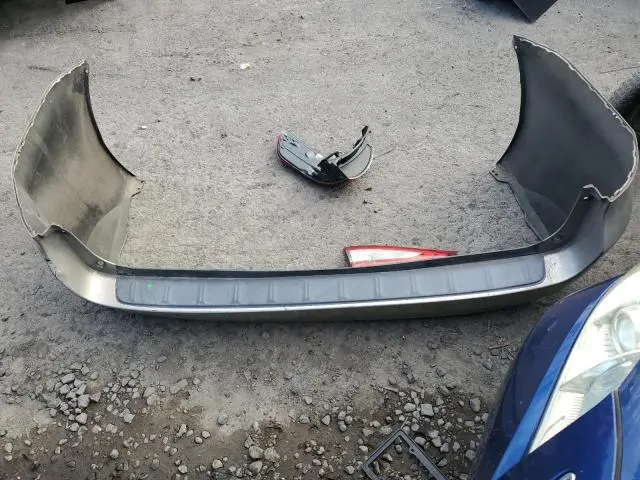 2015 TOYOTA SIENNA LE  