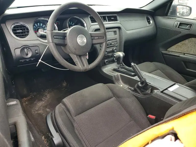2011 FORD MUSTANG   