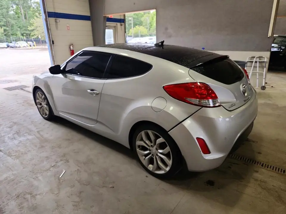 2016 HYUNDAI VELOSTER BASE  