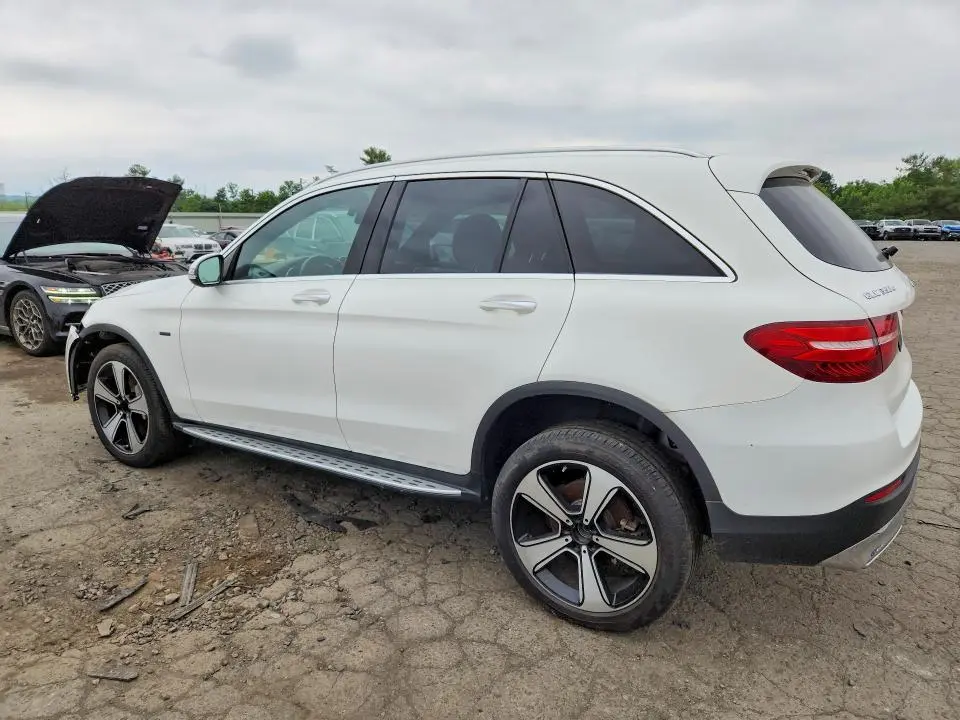 2019 MERCEDES-BENZ GLC 350E  