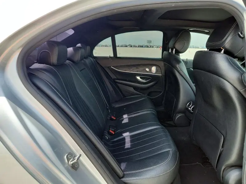 2017 MERCEDES-BENZ E 300  