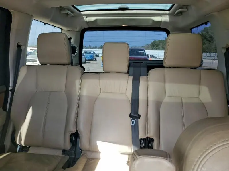 2013 LAND ROVER LR4 HSE LUXURY  