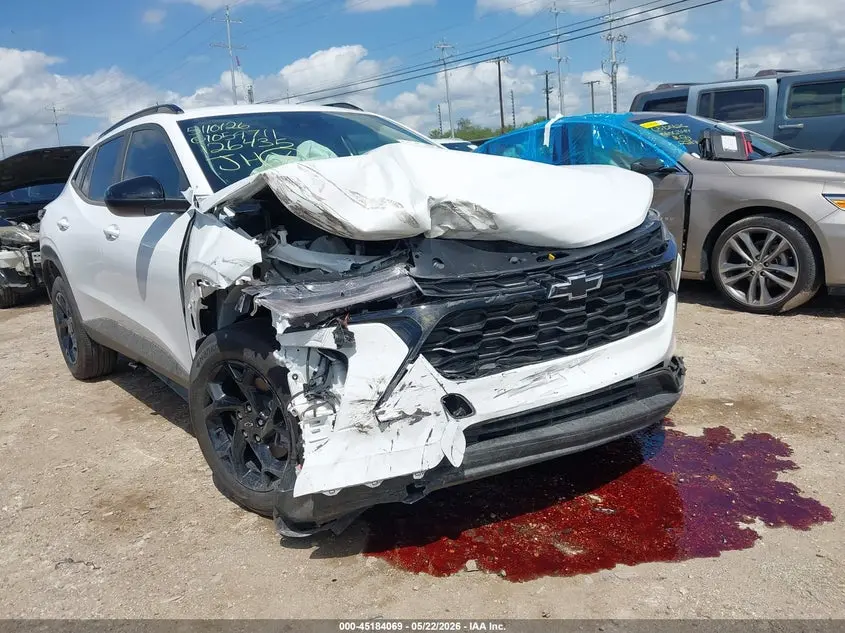 2026 CHEVROLET TRAX FWD LT