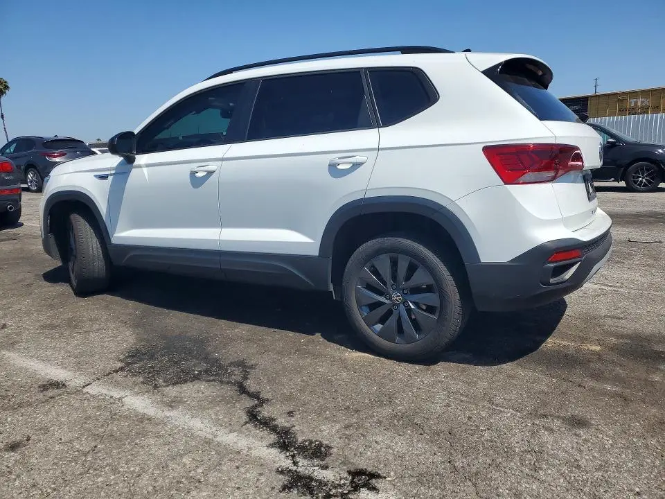 2024 VOLKSWAGEN TAOS S  