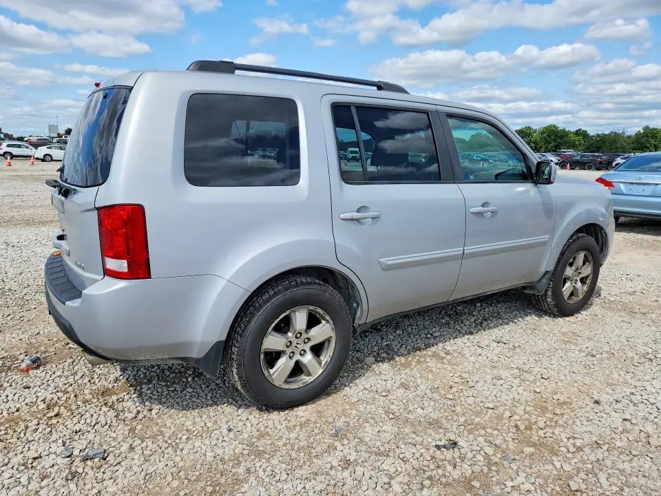 2010 HONDA PILOT EX  