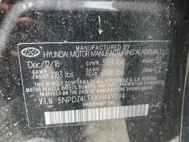2019 HYUNDAI ELANTRA SE  