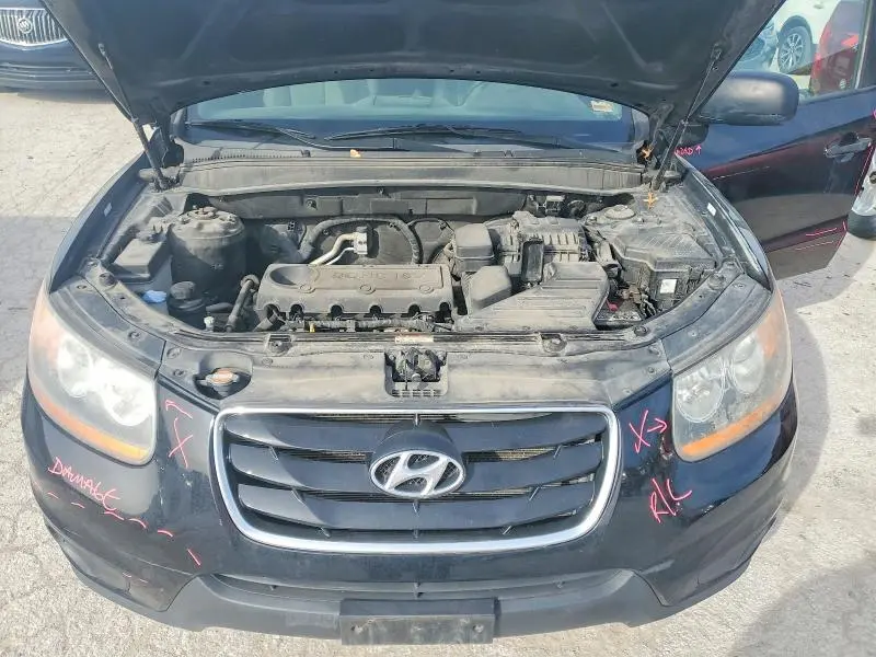 2011 HYUNDAI SANTA FE GLS  