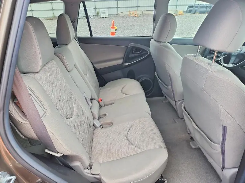 2012 TOYOTA RAV4 BASE  