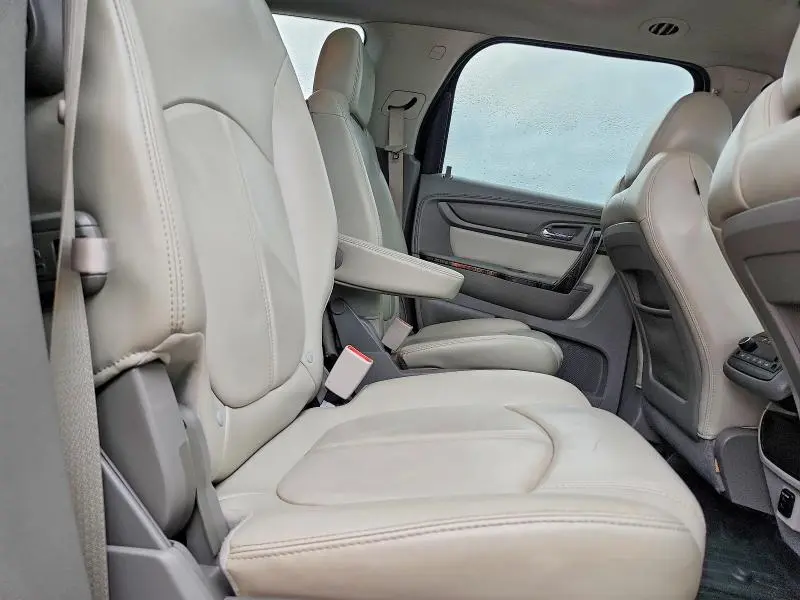 2015 GMC ACADIA SLT-1  