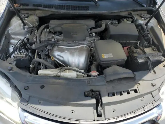 2016 TOYOTA CAMRY LE  