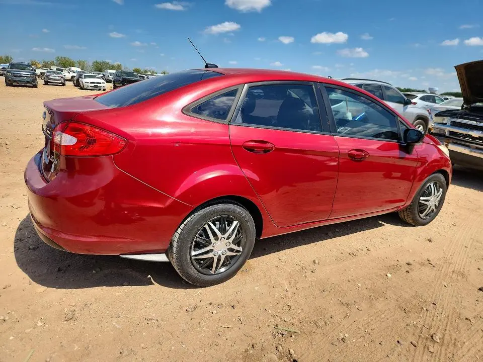 2013 FORD FIESTA SE  