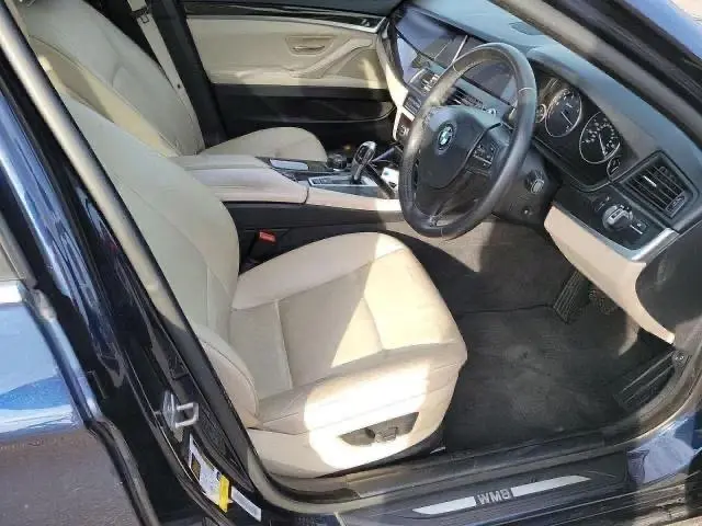 2011 BMW 528 I  