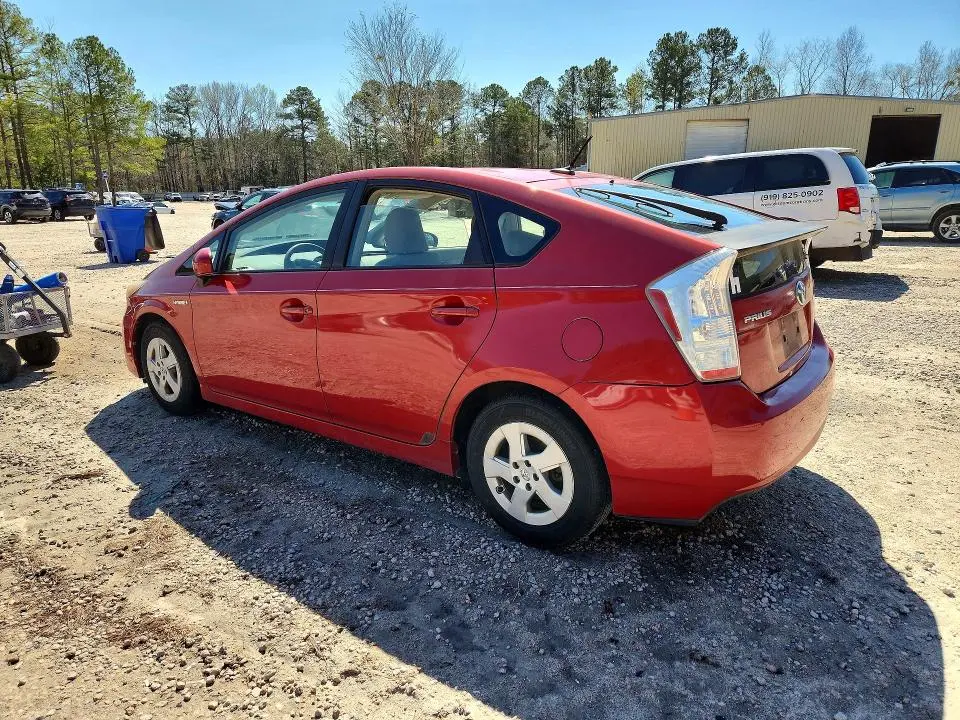 2010 TOYOTA PRIUS II  